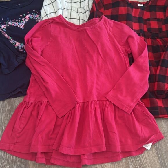 Bundle of 5 Toddler Tees - Picture 3 of 12